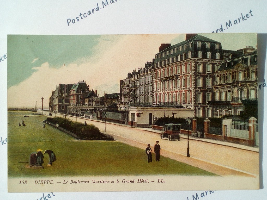 /France/Dieppe/FR_place_19xx_Dieppe. Le Boulevard Maritime et le Grand Hotel color.jpg